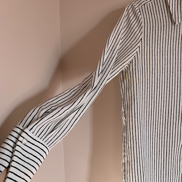 Dynamite blouse - Picture 3 of 4